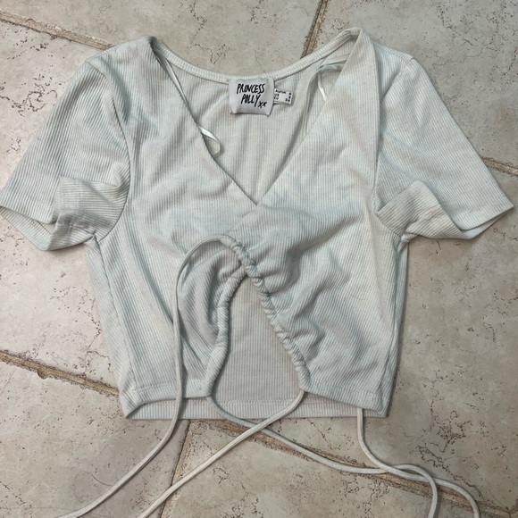 White top bundle - Picture 2 of 4